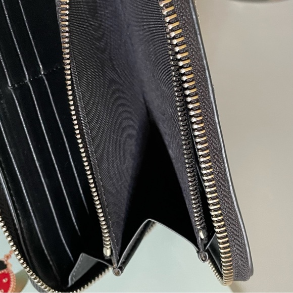 YSL Love Patch Black Leather Zip Around Wallet - Picture 6 of 10